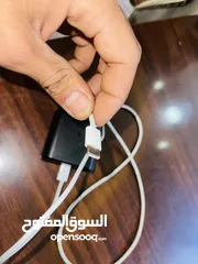  21 iPhone 12 promax 256 بطارية 87 شاشتو فيها شعر والضهر من عند الكاميرات مشعور الجهاز بحالة ممتازة