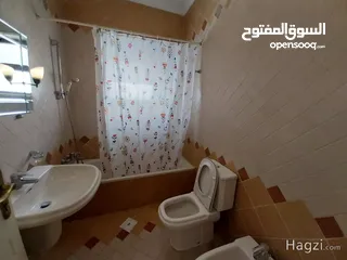  10 شقة غير مفروشة للإيجار 205م2 ( Property 17954 ) سنوي فقط