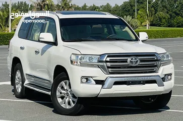  2 Toyota Land Cruiser GXR V6 Model 2017 Gcc Specifications Full Options