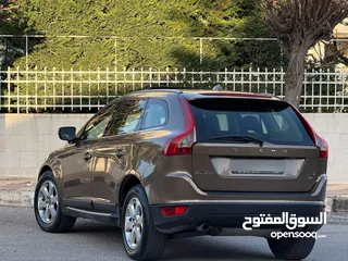  8 ڤولڤو XC60 موديل 2010 لون بني فل أوبشن اعلى صنف  فحص كامل بحالة
