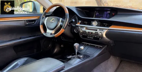  13 لكزس ES 300h موديل 2013