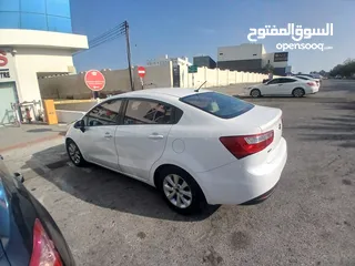  5 KIA RIO FOR SALE good fuel consumption