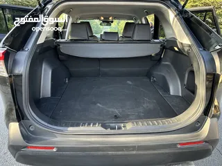  39 TOYOTA RAV4 HYBRID 2021 XLE