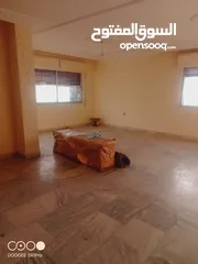  1 شقة للايجار ام اذينة