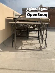  5 اثاث صالون او حلاق او مساج مستعمل للبيع
