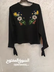  7 ملابس نسائية بالة بحالة ممتازة