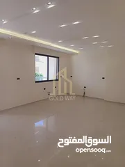  15 شقة مميزة للبيع طابق أول 290م في أجمل مناطق دير غبار/ ref 7012