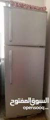  1 ثلاجه معا مجلس للبيع بداعي السفر