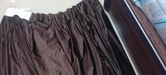  3 جوانب برادي لون بني مخمل شمواه شباك واحد