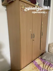  3 Bed with matters and a cupboard for free