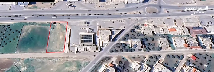  1 ارض تجارية للايجار السنوي في شارع البترا مقابل اربد مول
