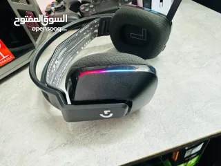  2 Logitech Wireless Gaming Headset G733
