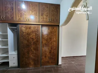  9 شقة للبيع في حي الصحابة - ref : 14578