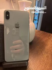  1 256. iPhone XS Max مستعمل بحاله فوق الممتازه بدون خدوش بطاريه 80٪؜