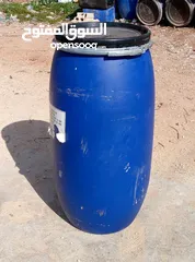  17 براميل بلاستيك + حديد