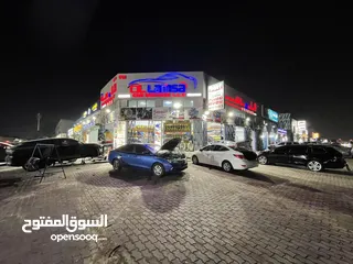  24 قراج للبيع جنب سوق السيارات عجمان مجهز بالكامل موقع ممتاز garage with license and equipment for sale