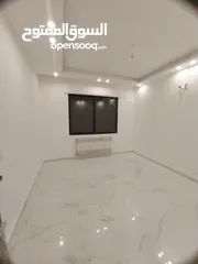  8 الرابية 200م ورف بناء40م 30م وتراس 60مبسعر مغري