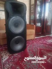  3 للايجار كراسي و سماعات للحفلات