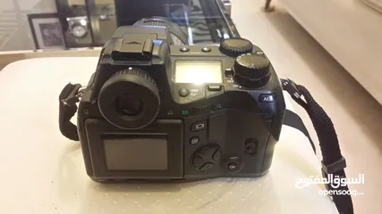  1 Olympus digital SLR Camera