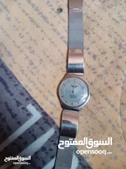  1 ساعه فاخرة للبيع جورجيو ارميني معدني بحاله ممتازه للبيع بسعر البلاش