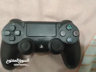  1 Original Ps4 controller( Dualshock4 ) for sale. Bluetooth/wired