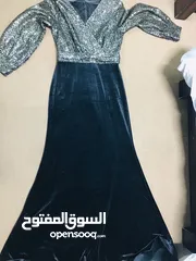  2 فستان ستاتي اسود و فستان زهري محير