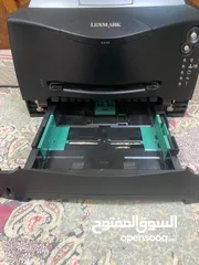  3 طابعة lexmark الاصلية اسراءيلة مش ملونة يوجد معها شاحن شغالة حبرها رخيص بالاسواق ممتازة للمکاتب