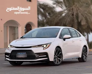  2 كورولا 2022 Se بحالة ممتازة لون ابيض  قابله للتمويل بقسط مريح جداً