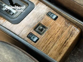  22 ‎مرسيدس بنز  E200 1992 مميزة جدا للبيع بسعر مغري