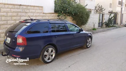  2 سكودا اكتافيا / اصل خصوصي/ بنزين / ماتور 1200 / اوتومات