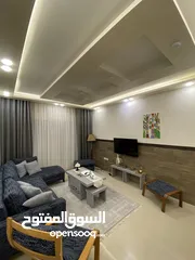  2 شقه صغيره مفروشه للايجار قرب دوار الكيلو