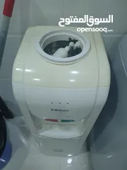  1 كولر ماء حار وبارد