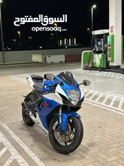  1 Suzuki Gsxr 750 2011