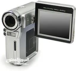  13 كاميرا عدد2 الاولي panasonic شريط عادي vhs والثانية Dv cam ديجيتال