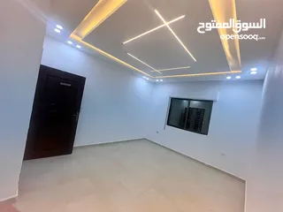  6 شقة فاخرة للإيجار