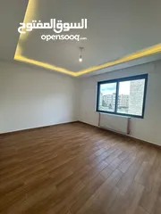  3 شقه غير مفروشه للايجار في دير غبار ( Property 43160 )-175093140