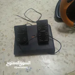  4 جهاز ستيرنج ودعاسات بلاستيشن للبيع