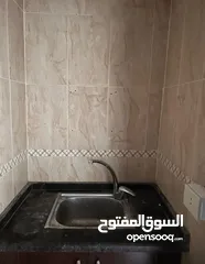  10 للإيجار مكتب 45م – خلدا / مجمع شرف الهياجنة – 2700 سنويًا مكتب مميز بالطابق الثامن مع مصعد و كراج