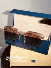  16 Sunglasses- نظارات شمسية