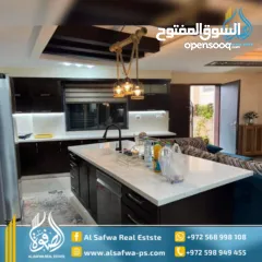  5 شقه فخمه للايجار مع حديقه خارجيه شارع القدس قرب بكدار