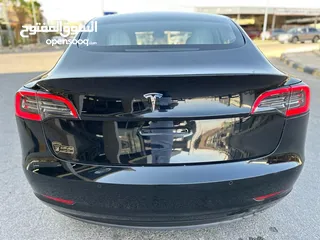  26 Tesla Model 3 Standerd Plus 2021