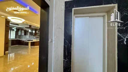  4 للايجار شقه دبلكس في سطح مرحبا قرب شارع القدس