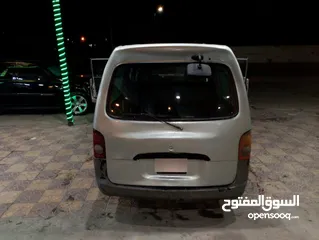  9 باص H100 موديل 2001 بسعر 3000 قابل للتفاوض
