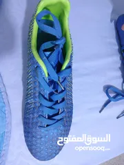  3 حذاء كرة قدم رياضي