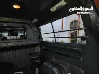  6 باص مرسيدس