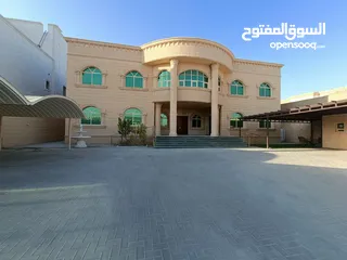  6 للبيع فلة بمدينة خليفة أ