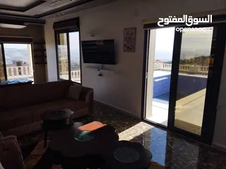  4 شاليه للبيع في جرش دوبلكس منطقة فندق غصن الزيتون