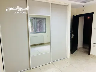  11 شقة أرضية للبيع في ضاحية النخيل - ref: 14613