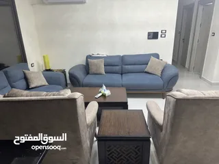 4 طقم كنب غرف جلوس بجودة عالية للبيع بسعر مغري