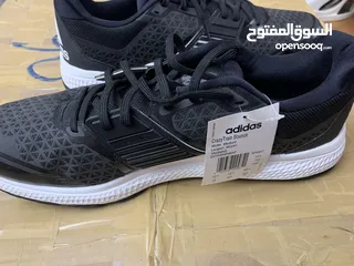  2 بوت اديداس مقاس 49 جديد أصلي